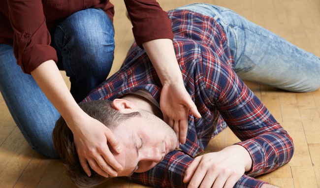 có phải các trường hợp xỉu đều là động kinh